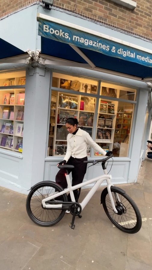 Instagram post by @mariapizzeria for VanMoof. Caption reads: An afternoon in London with me and @vanmoof — Part....