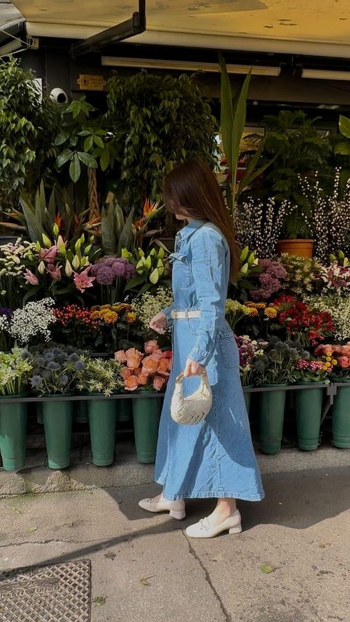 Instagram post by @maryfalconieri for Tamaris. Caption reads: this is my outfit for today🧋🌼🌷🍃 #tamarisshoes....