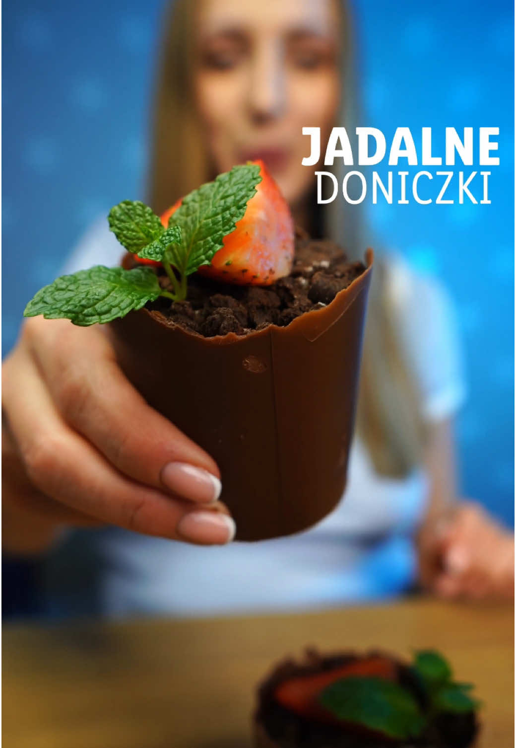 TikTok post by @wszamto for Lidl Polska. Caption reads: @Lidl Polska wie jak zaskoczyć Wasze Kobietki w....