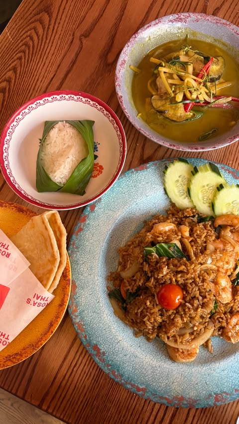 Instagram post by @cotswoldpubsandgrub for Rosa's Thai. Caption reads: We really enjoyed our food at @rosasthai in....