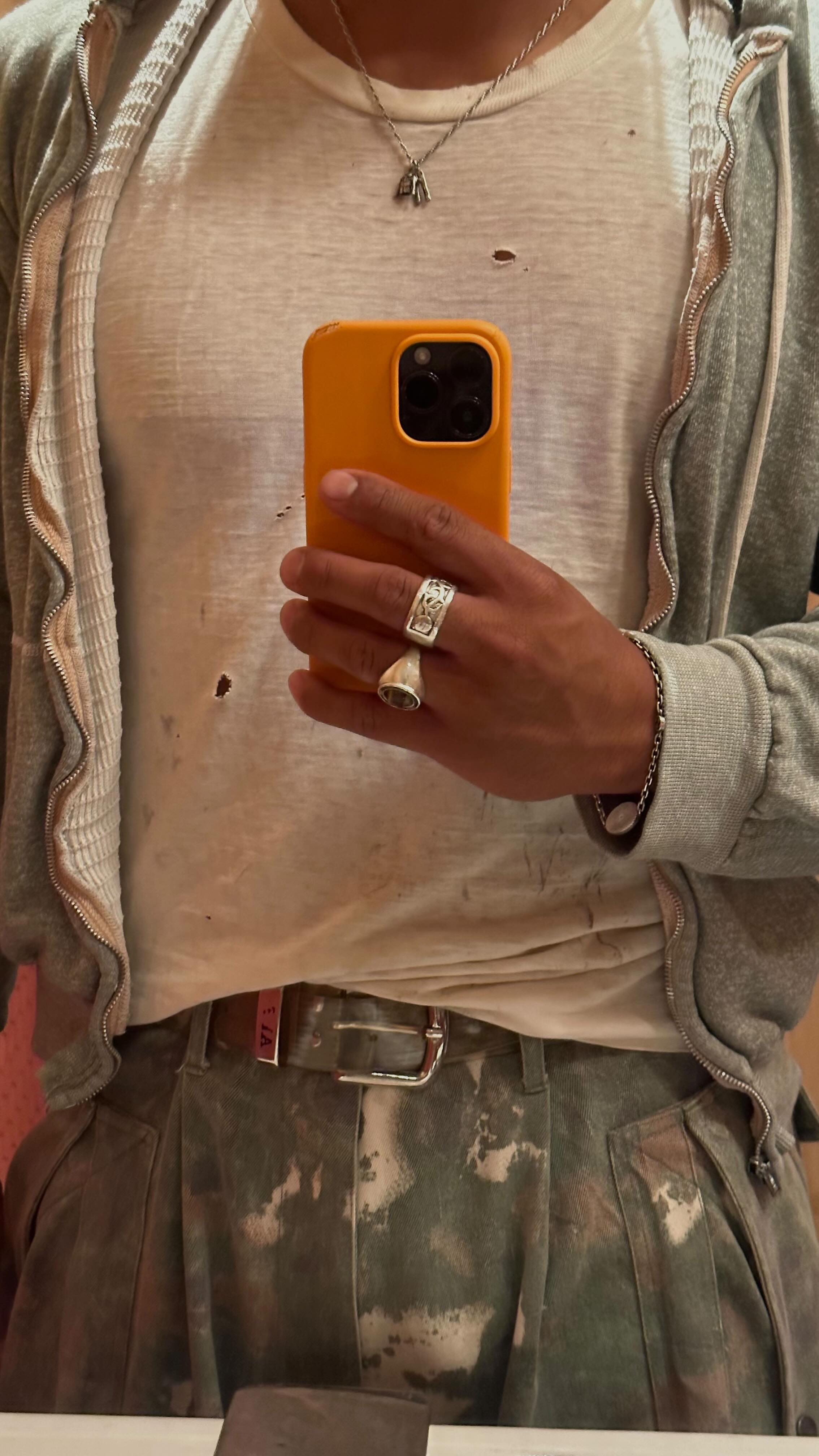 Instagram post by @miguelvpatron for Linear Bar. Caption reads: [...] find them at Erewhon, on Amazon or on....