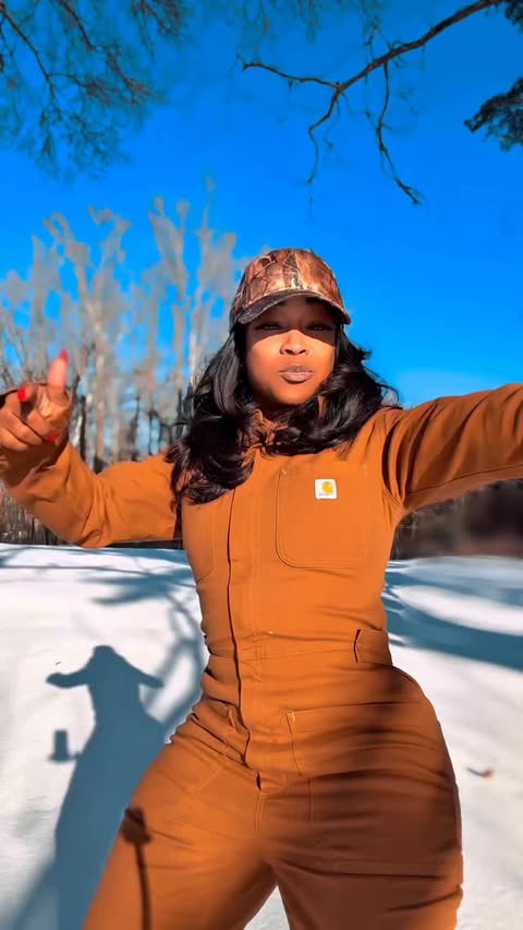 Instagram post by @bodaciousthebody for Carhartt. Caption reads: Enjoy Your Seat! 🪑 #IGotUp @carhartt is Keeping....