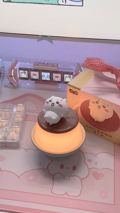 Instagram post by @sleepyydubu_ for Martube Gift. Caption reads: (ad | gifted) this has to be the cutest lamp ever!....