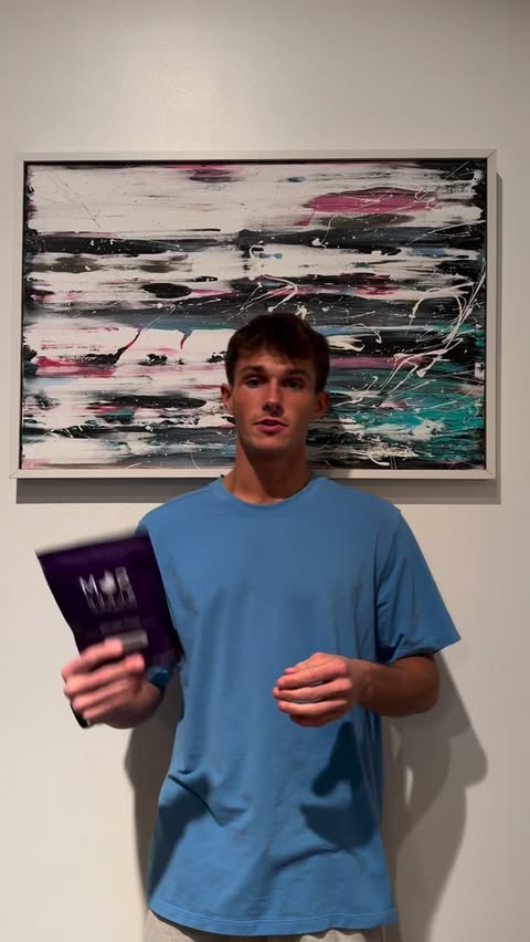 Instagram post by @deechlifts for Som Sleep. Caption reads: @getsomsleep is an ABSOLUTE GAME CHANGER! Go check....