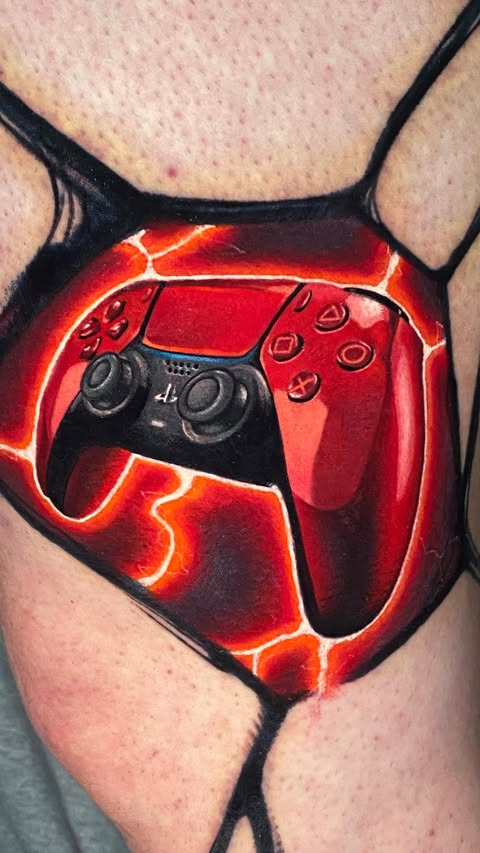 Instagram post by @giovanni_gta for World Famous Tattoo Ink. Caption reads: 🎮 Nintendo 

First cell filled on the full leg....