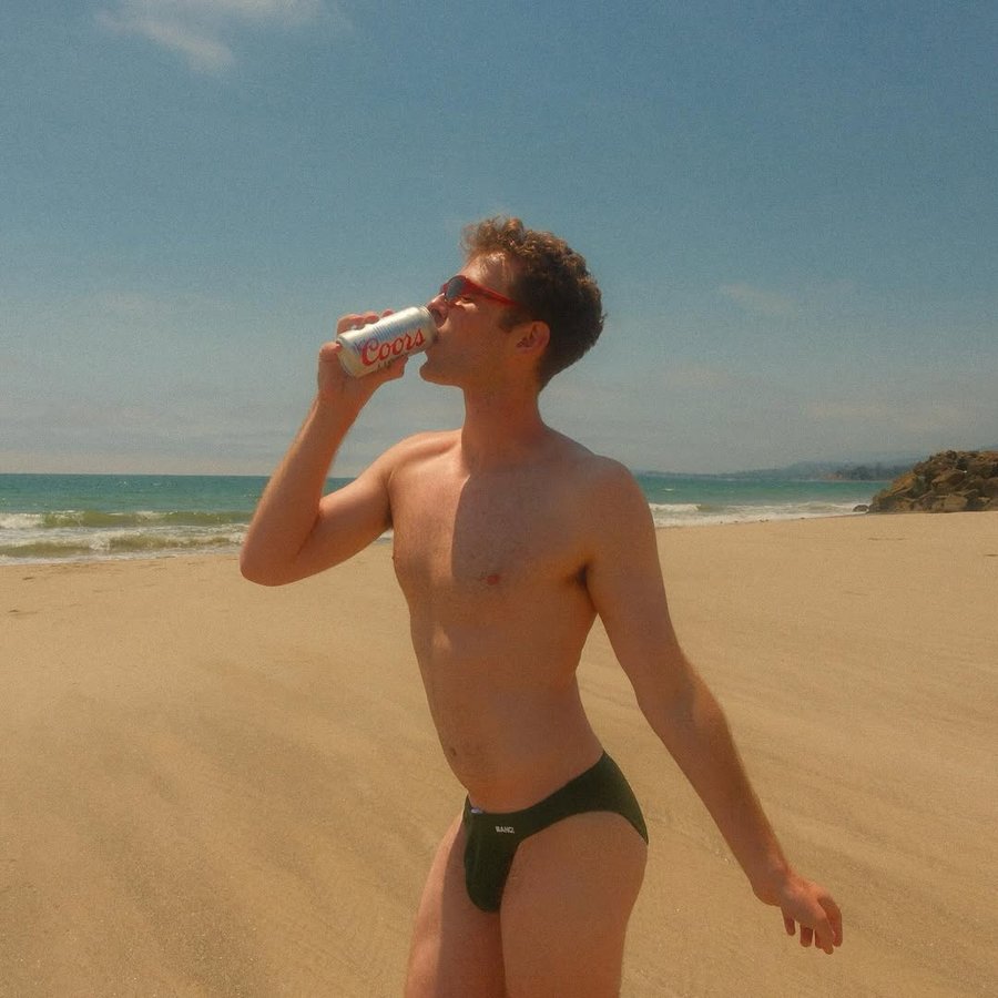 Instagram post by @frostedjake for Coors Light. Caption reads: Twinks for @coorslight #ad #CoorsPartner 💅.