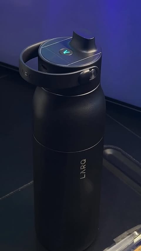 Instagram post by @gizmoegram for LARQ. Caption reads: Gifted by LARQ 💧 If you (or someone on your....