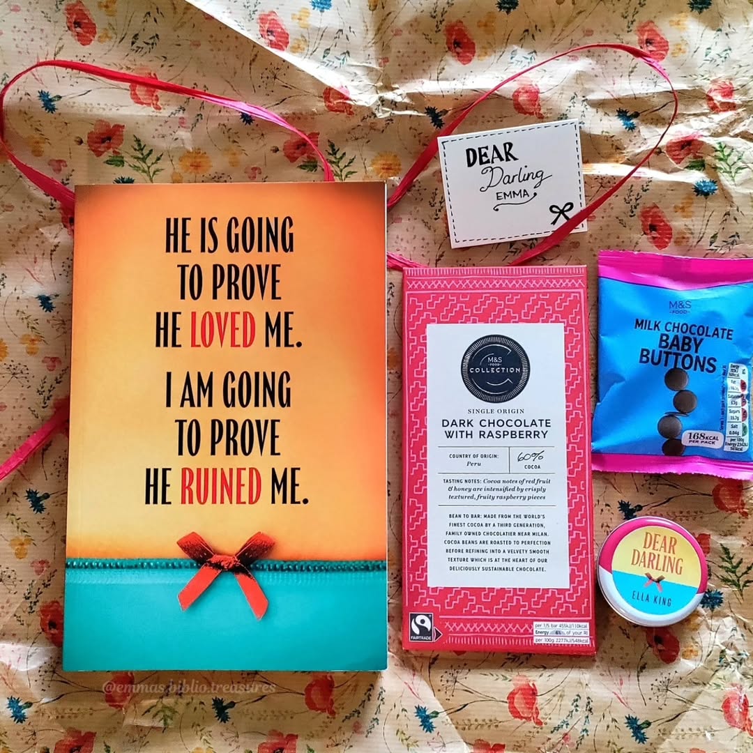 Instagram post by @emmas.biblio.treasures for HarperCollinsUK. Caption reads: 🌹𝙁𝙞𝙧𝙨𝙩 𝙇𝙞𝙣𝙚𝙨 𝙁𝙧𝙞𝙙𝙖𝙮🌹 "𝑾𝒉𝒆𝒏....