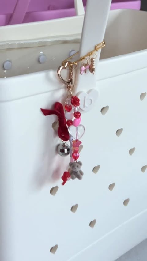 Instagram post by @making.marinos for BOGGBAG. Caption reads: [...] for the perfect everyday mom bag, the....