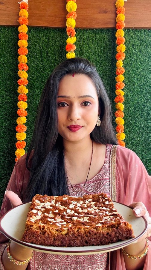 Instagram post by @akankshasculinarykitchen for Fortune Foods. Caption reads: Who said besan is only for laddoos? 😉
This time....