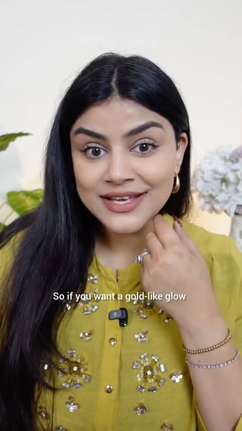 Instagram post by @thatgirlin_town for Nature’s Essence. Caption reads: [...] & brighter-looking skin, I trust Nature’s....
