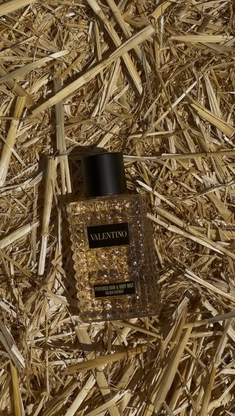 Instagram post by @gwennoline_a for Beauty Crew. Caption reads: Mist Golden Coconut @valentino.beauty....