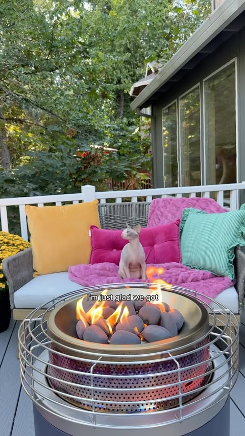 Instagram post by @lindseykuzmin for Ninja Kitchen. Caption reads: [...] the #NinjaFireside360 #NinjaPartner....