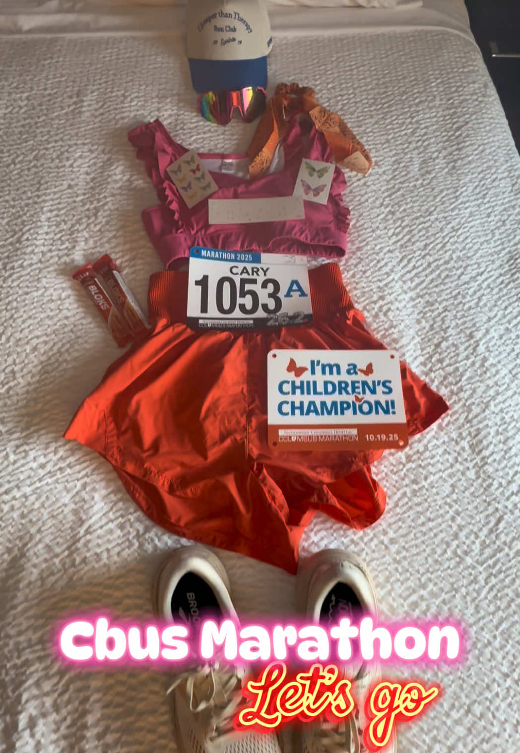 TikTok post by @runnerque3n for GetSprints. Caption reads: The most beautiful outfit for tomorrow 🤩🩷🧡 Can....
