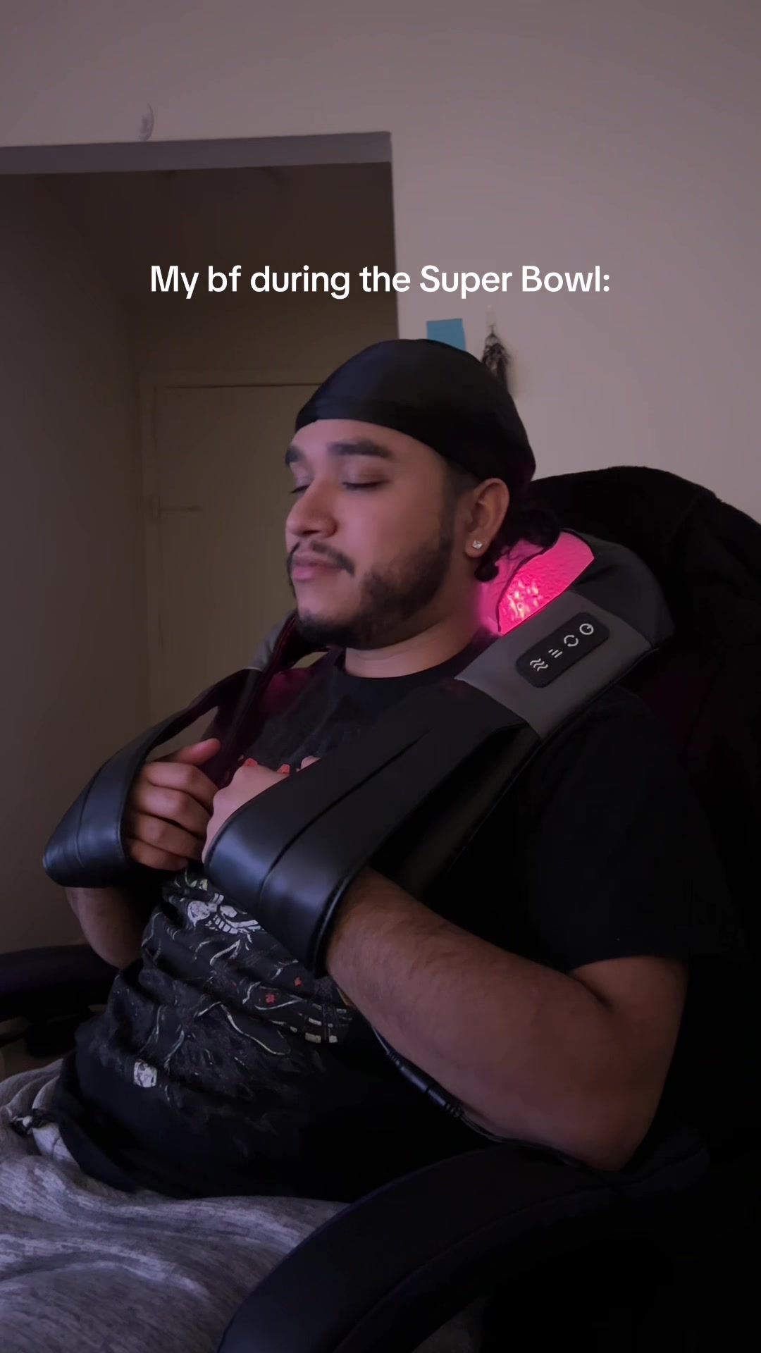 TikTok post by @lyssntoyourheart for Nekteck. Caption reads: [...] multi-speed capabilities! @nekteck_official....