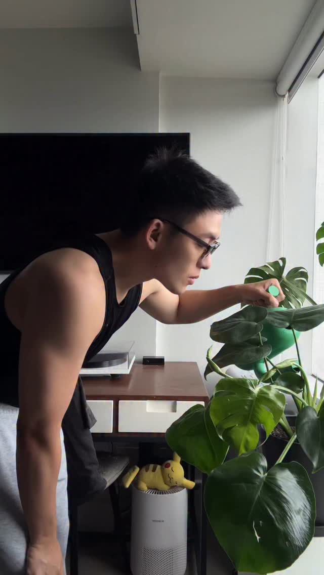 Instagram post by @kerwinking for Globe Telecom. Caption reads: Good was fine — but great is better with Globe’s....