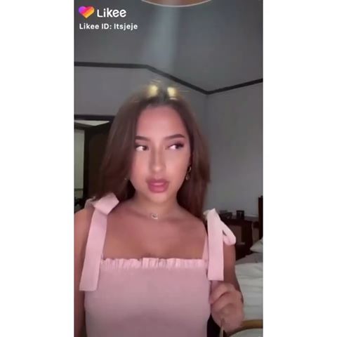 Instagram post by @jennifercoppenreal20 for Likee. Caption reads: [...] girl heard u talking sh*t about her 😂....