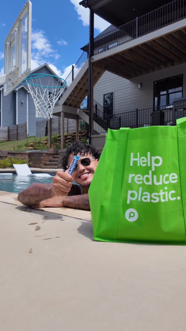 Instagram post by @bradengalloway for Mentos. Caption reads: #sponsored I know I can always count on....