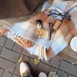 Instagram post by @vanessa.anna for Sperry. Caption reads: [...] shoe for the fall & winter season?❄️ @sperry....