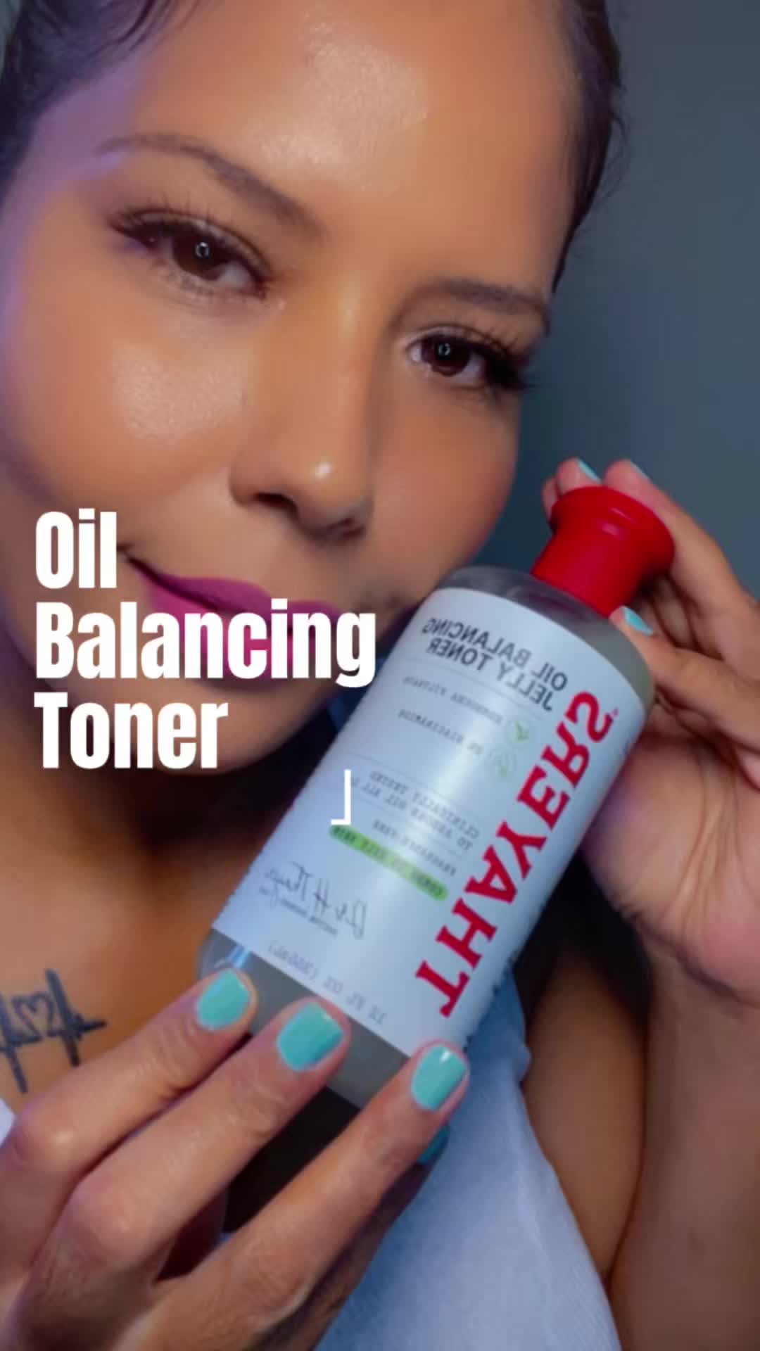 TikTok post by @lolacounts for Thayers. Caption reads: Mi piel lo pedía… y THAYERS respondió 💧  @Thayers....