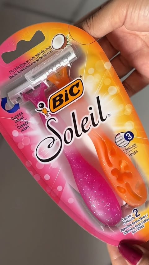 Instagram post by @barbaraisarc for BIC. Caption reads: dicas que brilham! ✨ @bicbrasiloficial....