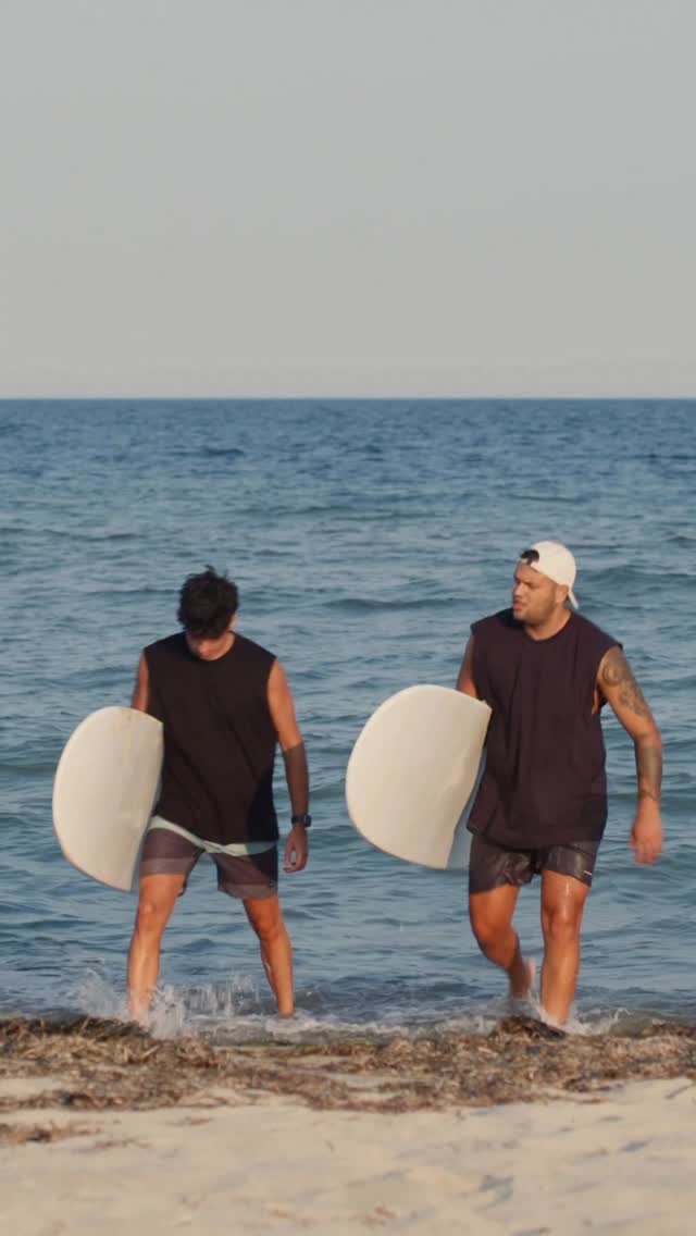 Instagram post by @gmavropoulos for Ruffles. Caption reads: #Ad POV: Όταν βγαίνεις από την θάλασσα και....