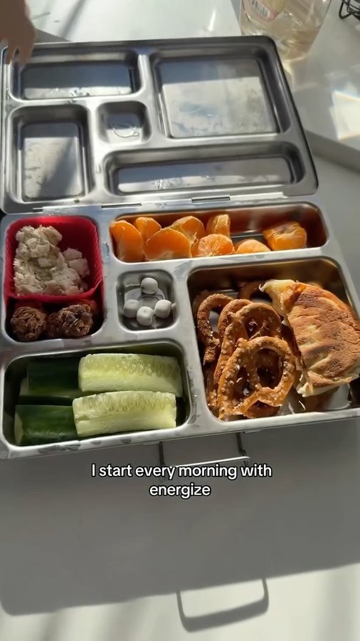 Instagram post by @ilanamuhlsteinrd for BODi. Caption reads: #BODipartner Fall is my favorite time to reset....