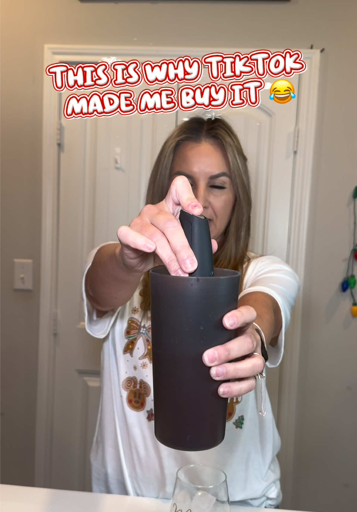 TikTok post by @rosemomtripping for Craftmix. Caption reads: [...] Click that orange shopping cart! 🍹....