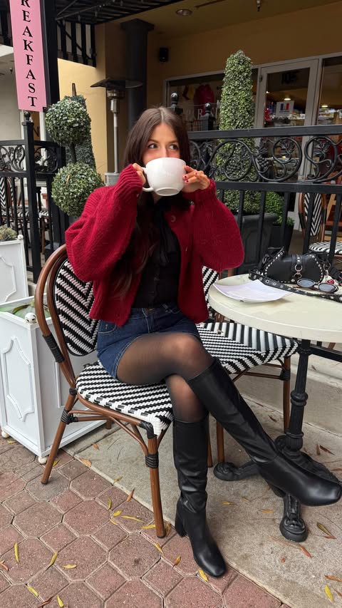 Instagram post by @lindigrimes for Famous Footwear. Caption reads: Tis the season for shoe shopping! #famousfootwear....