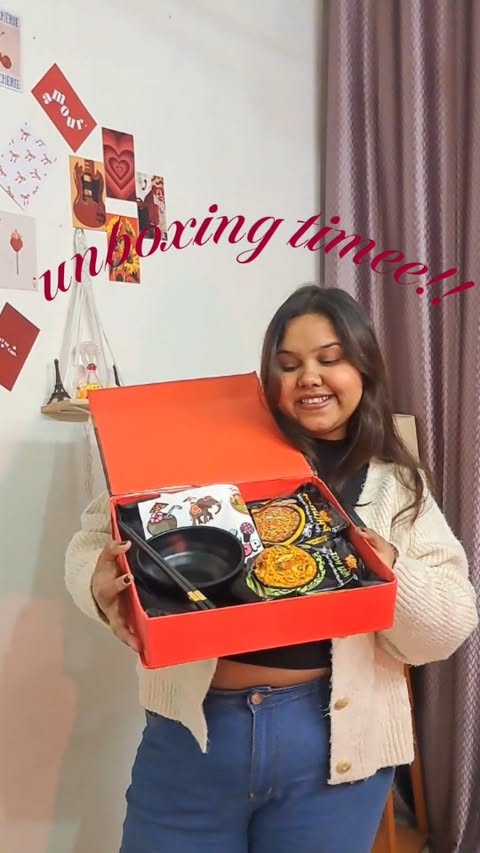 Instagram post by @anushka_nigam28 for Houseofcreasip. Caption reads: Ramen pagluu like me assemble comment "🍜"💗....