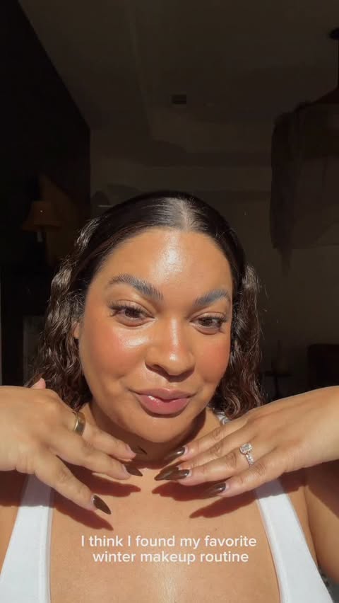 Instagram post by @iamlolaco for RMS Beauty. Caption reads: My secret to 5 minute makeup this winter.....