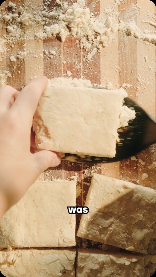 Instagram post by @senyaigrubs for Danish Creamery. Caption reads: 1hr vs. 12hr vs. 24hr Biscuits  #danishcreamery....