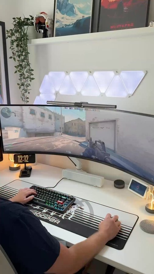 Instagram post by @developeradam for DAREU. Caption reads: Checkout the EK75 Keeb from @dareu.global 😍 A....