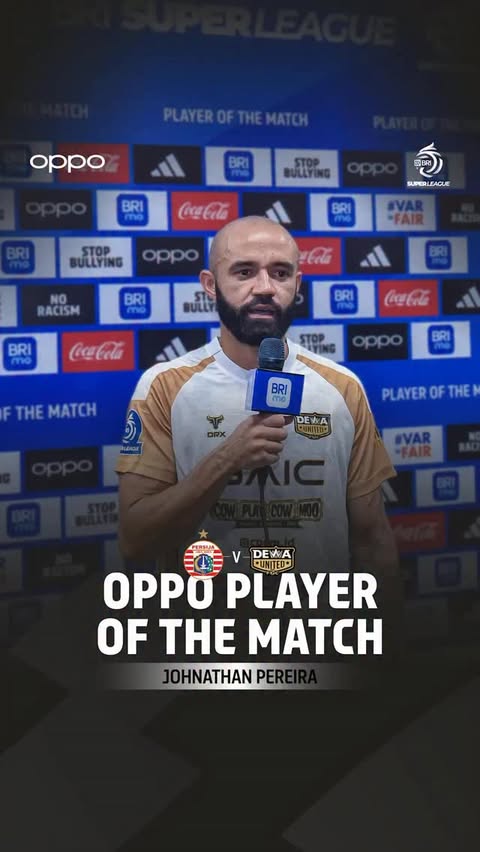 Instagram post by @dewaunitedfc for OPPO Indonesia. Caption reads: 𝐎𝐏𝐏𝐎 𝐏𝐋𝐀𝐘𝐄𝐑 𝐎𝐅 𝐓𝐇𝐄 𝐌𝐀𝐓𝐂𝐇....