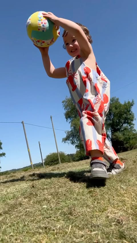 Instagram post by @clairebearn for Miniolie. Caption reads: [...] these gorgeous summer rompers from....