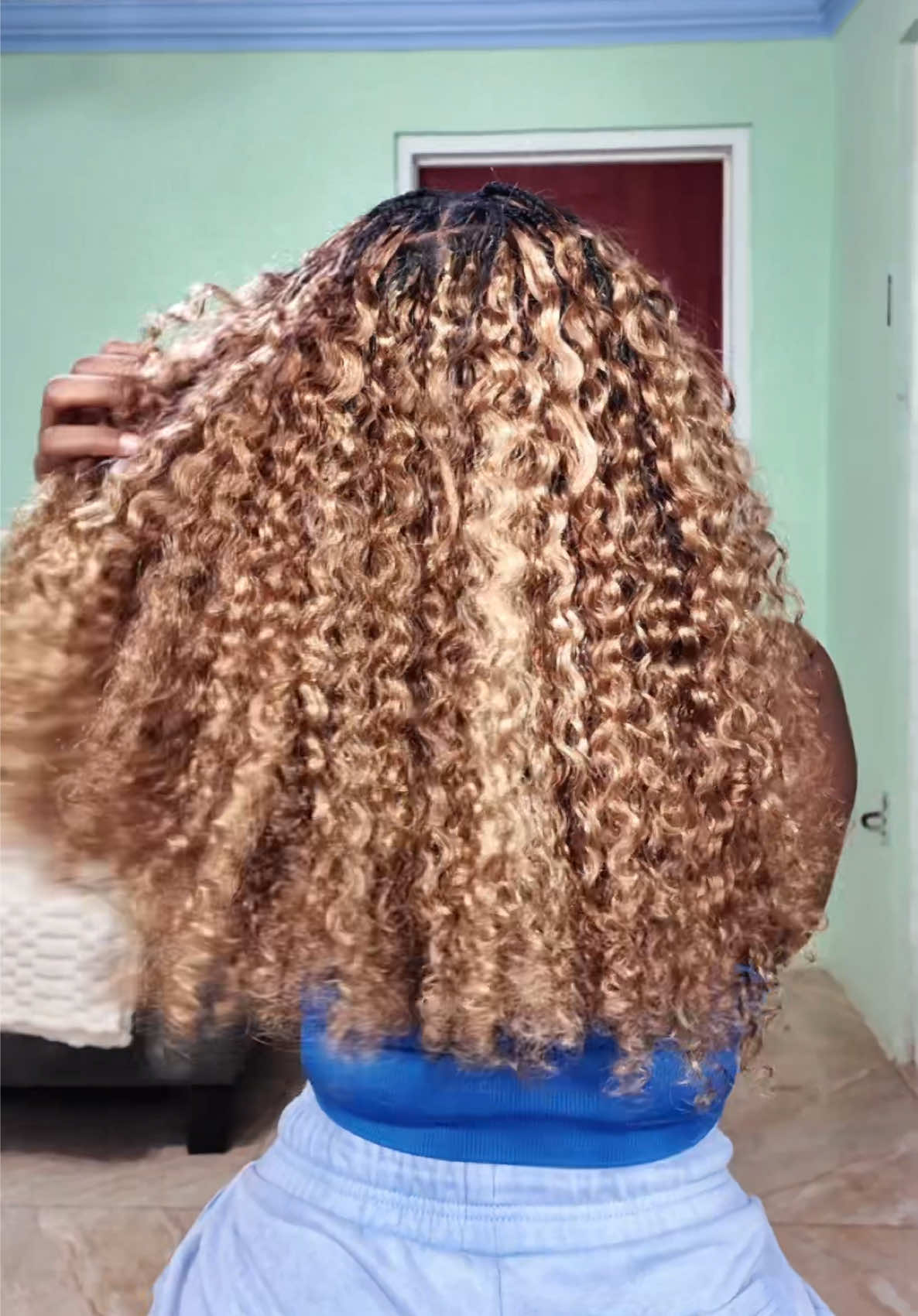 TikTok post by @_deedidthat for Mscoco Hair. Caption reads: Easily the best 4/27/30 color mix from @Mscoco....
