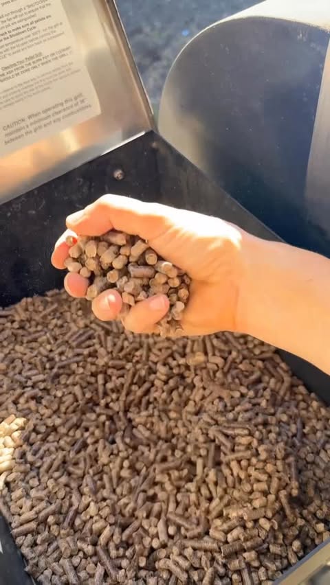 Instagram post by @jesspryles for Kingsford. Caption reads: This is the easiest hack for adding an instant....