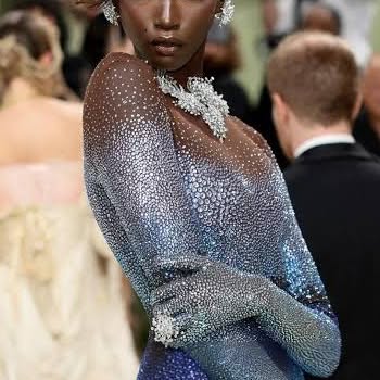 Instagram post by @selinyildirimerr for dimesclub. Caption reads: Cool lime esliginde Part 4✨ @dimesclub 💚....