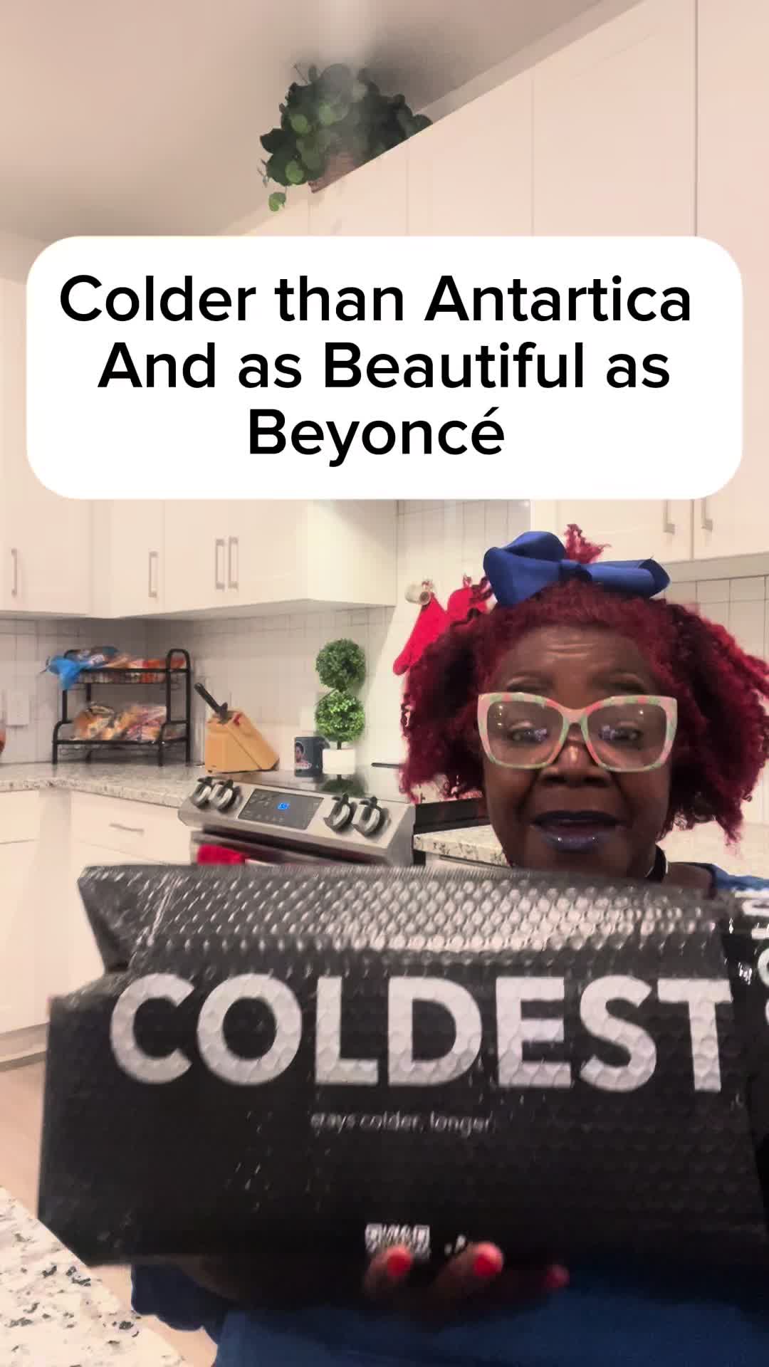 TikTok post by @tiktoshh for Coldest. Caption reads: There’s no way this #tumbler looks as good as me....