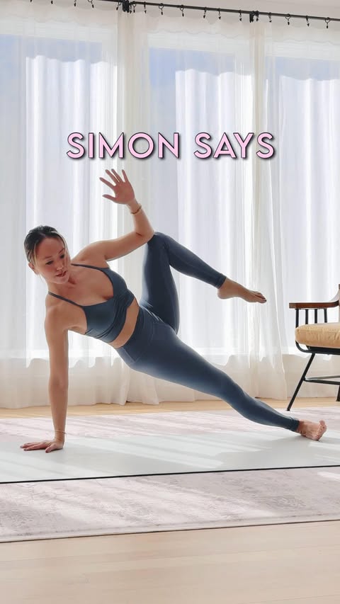 Instagram post by @geeoice_yoga for Alo Yoga. Caption reads: [...] @ninayoganow 🧶 Sponsored by @aloyoga Win a....