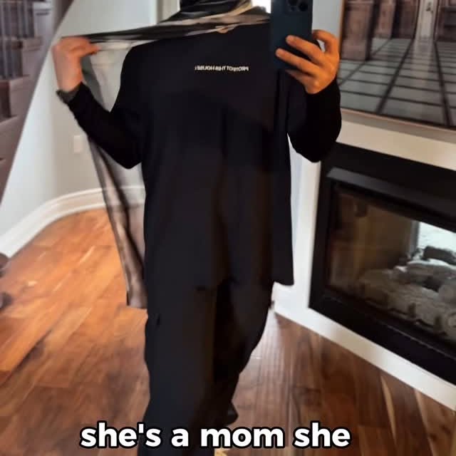 Instagram post by @sfm_fitness for EvolveYou. Caption reads: [...] our future. For ourselves.
—
Join the....