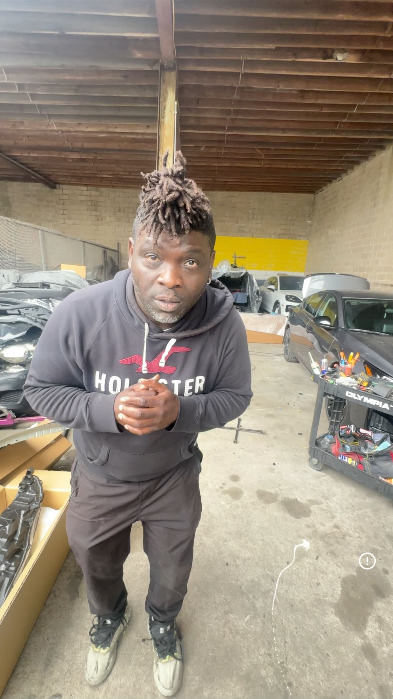 Instagram post by @xamid_isoev for Bentley Motors. Caption reads: #rek #lake #message #tashkent #samarqand #russia....