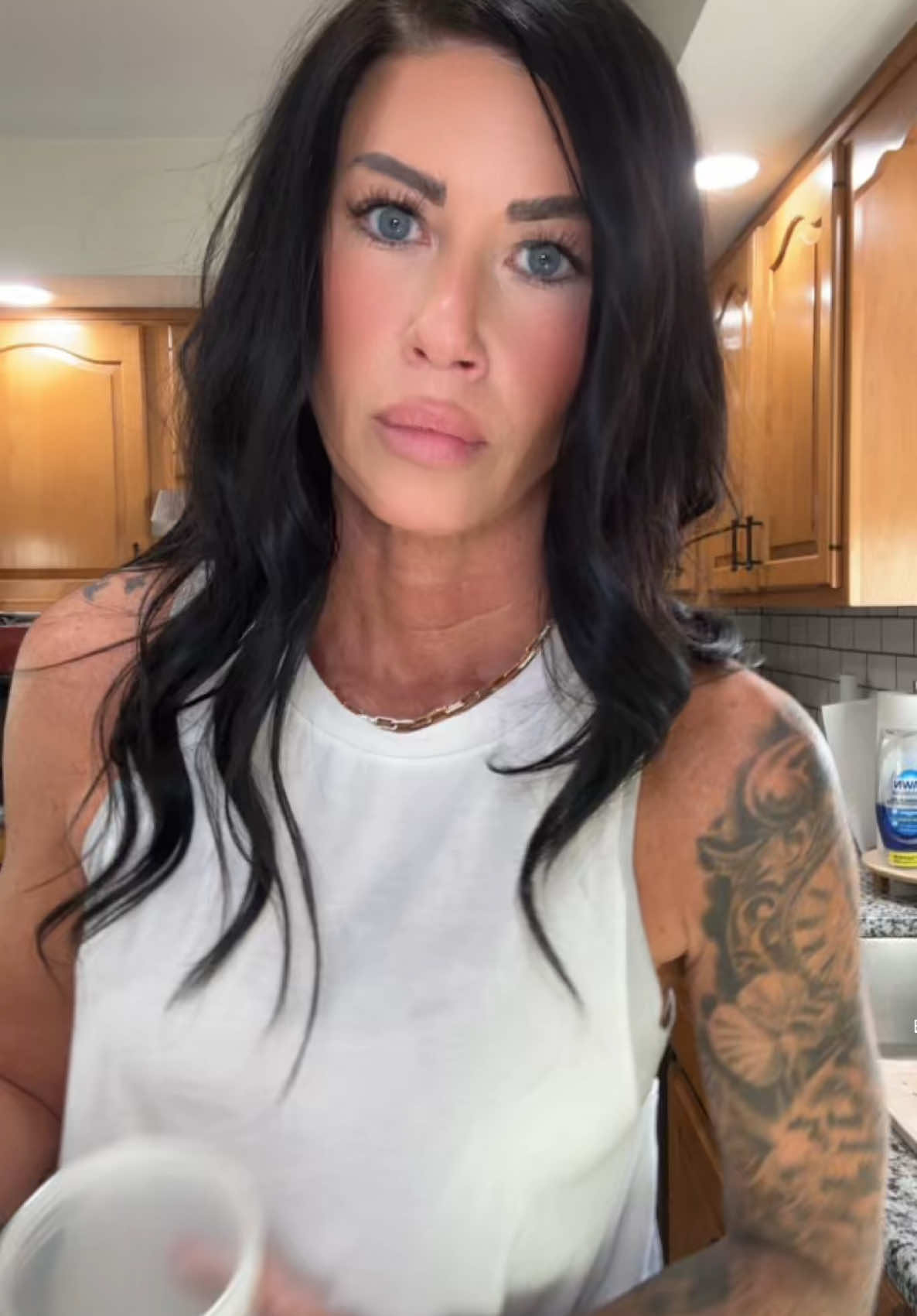 TikTok post by @pinchofmom for BulkSupplements. Caption reads: [...] #healthy #supplements #tiktokshop....