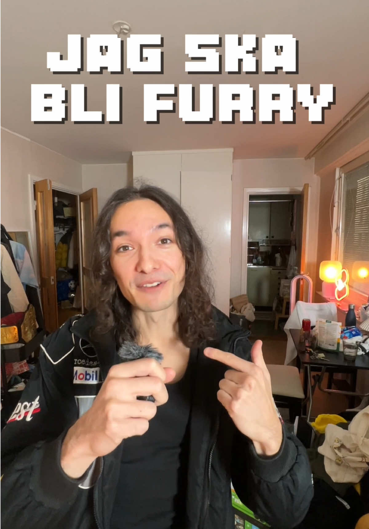 TikTok post by @memetix_swe for Logitech G. Caption reads: Memetix #furry arc med #fursona profilbild!....