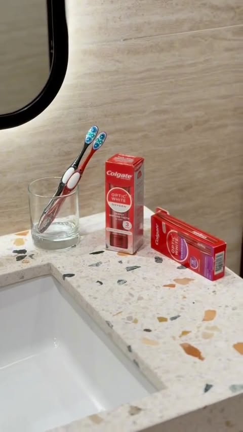 Instagram post by @celineabdallahh for Colgate. Caption reads: My night routine isn’t complete without Colgate....