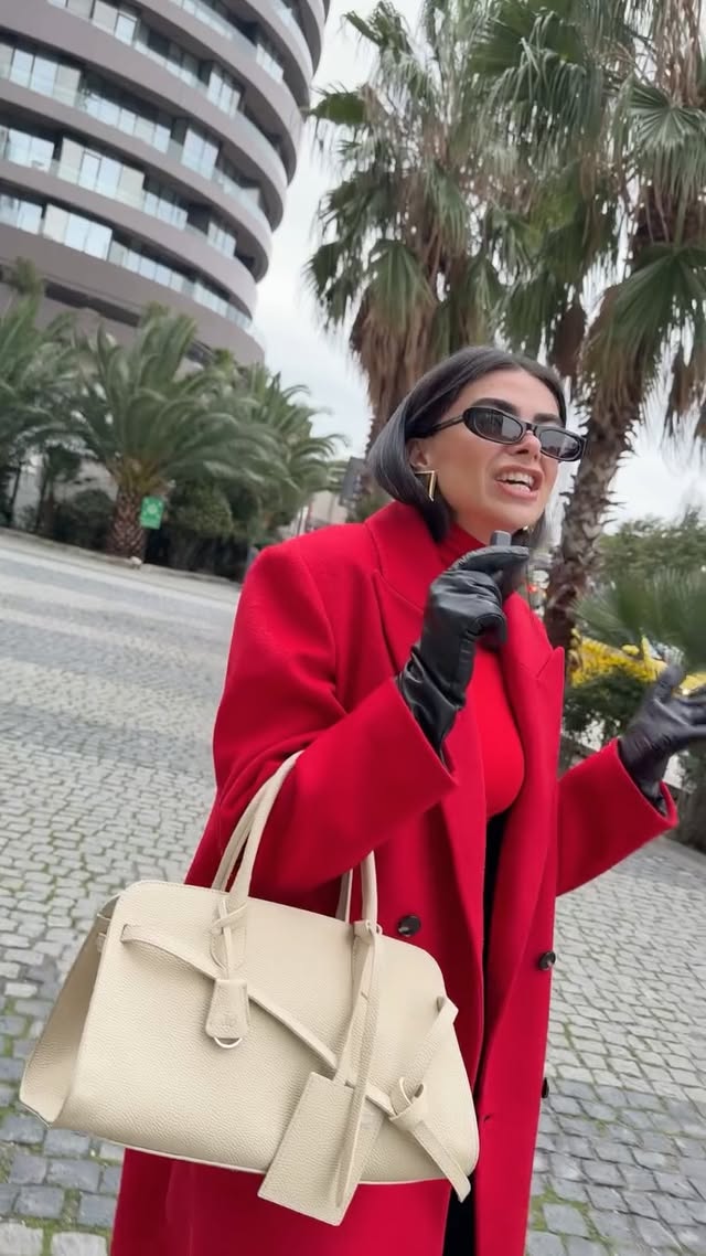 Instagram post by @selennergiz for Ted Baker. Caption reads: Latest outfit❤️ #fyp #ootd #reklam Coat....