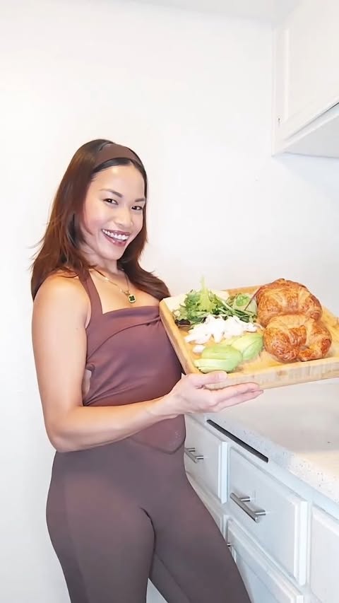 Instagram post by @lakatwoman.og for Litehouse Foods. Caption reads: Here’s what makes my breakfast sandwich go from....