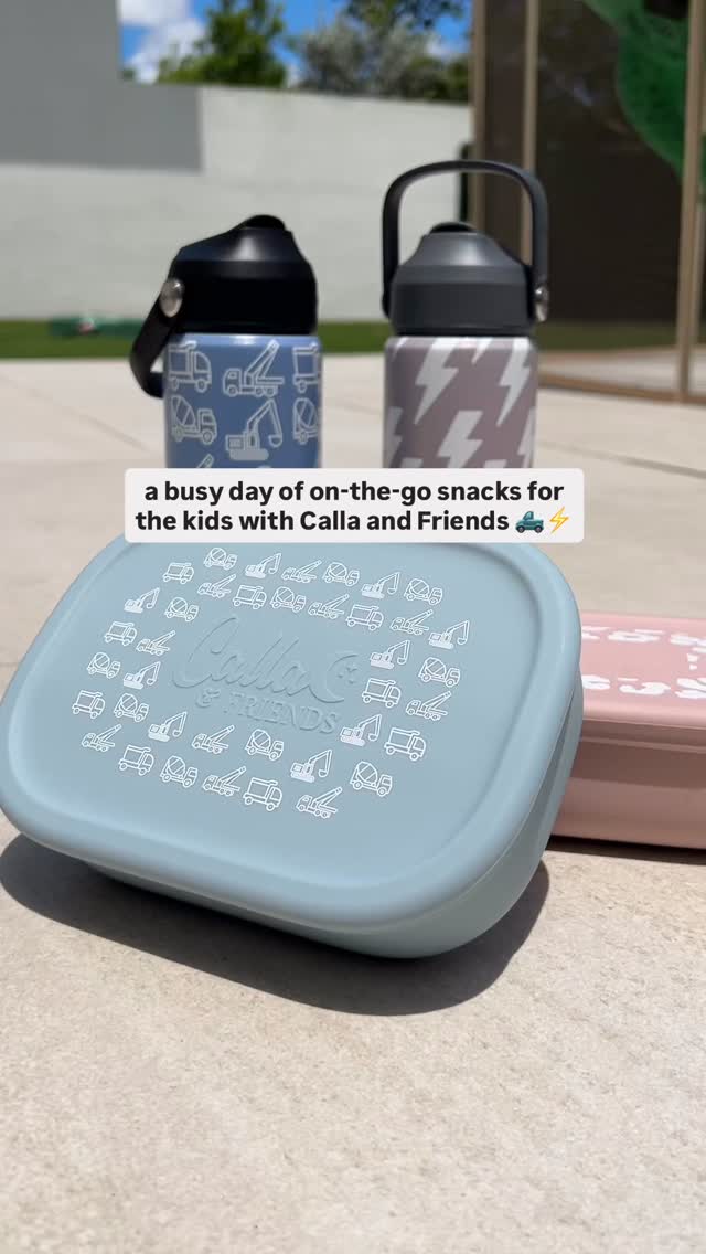 Instagram post by @carinafabozzi for Calla & Friends. Caption reads: Organization and snacks are two essential things....