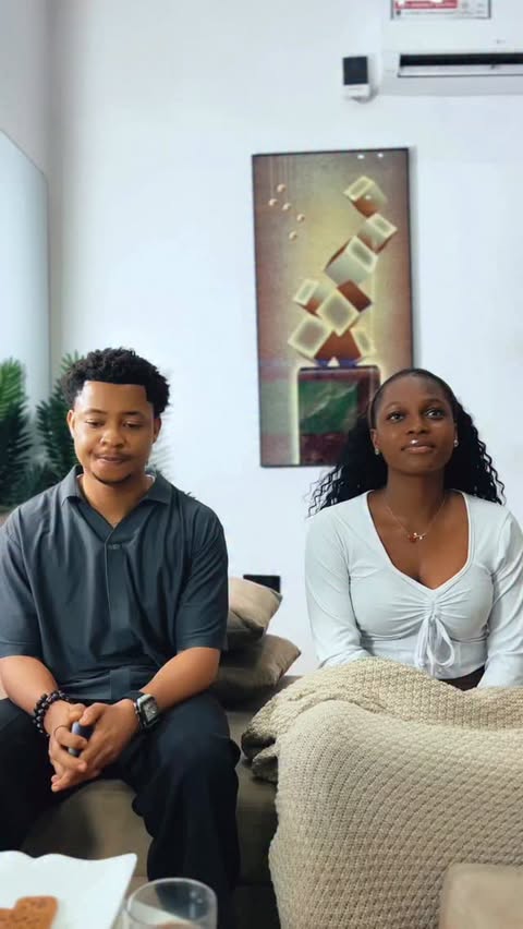 Instagram post by @emeneks for Rexona. Caption reads: That moment when you’re watching a match with your....