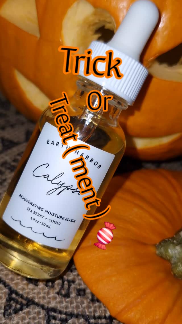 Instagram post by @ciocirlan_gabriela for Brandbassador. Caption reads: Trick or treat ( ment ) 🍬 @earthharbor
I chose....